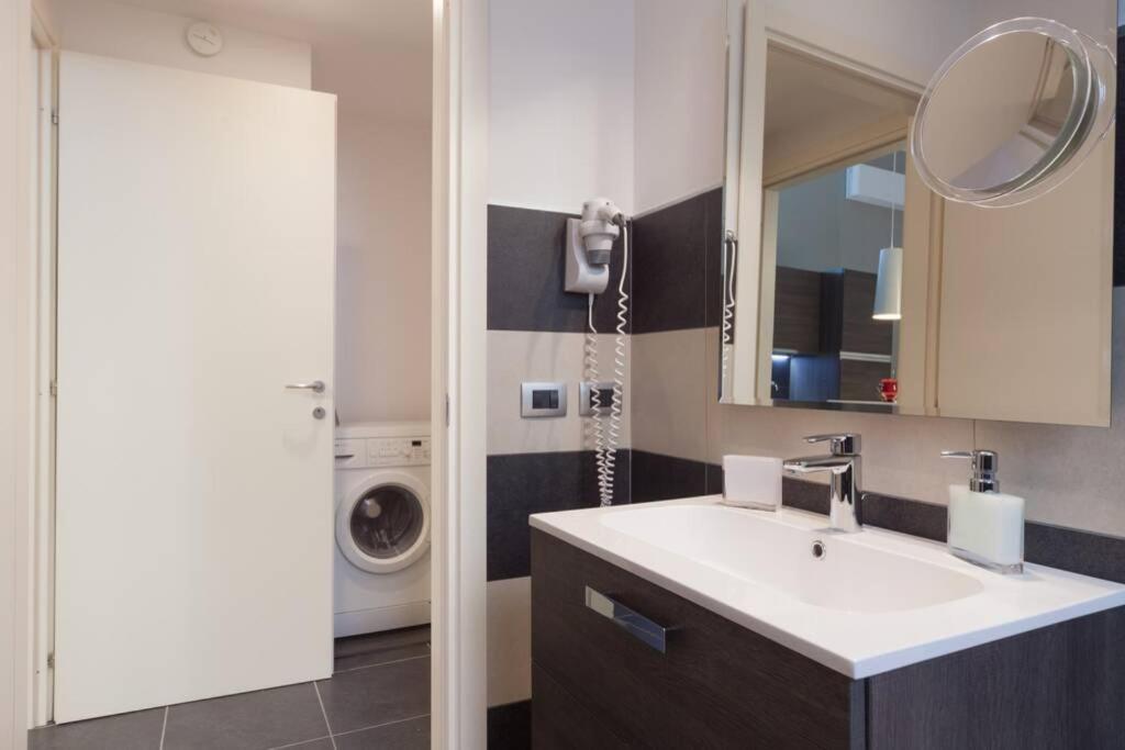 Residenza Ermanni Apartment Verona Centro Екстер'єр фото